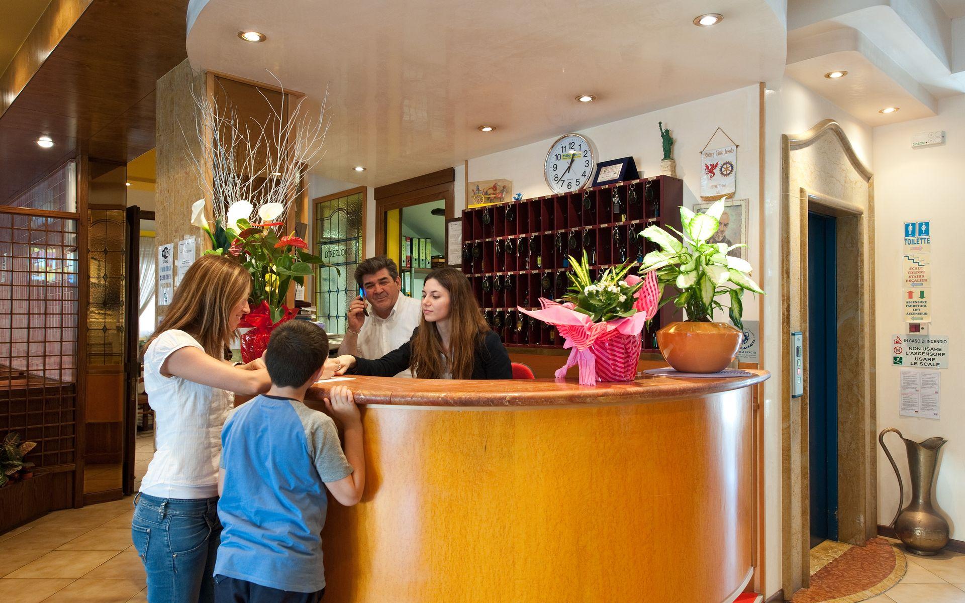 Hotel Kennedy Lido di Jesolo Exterior photo