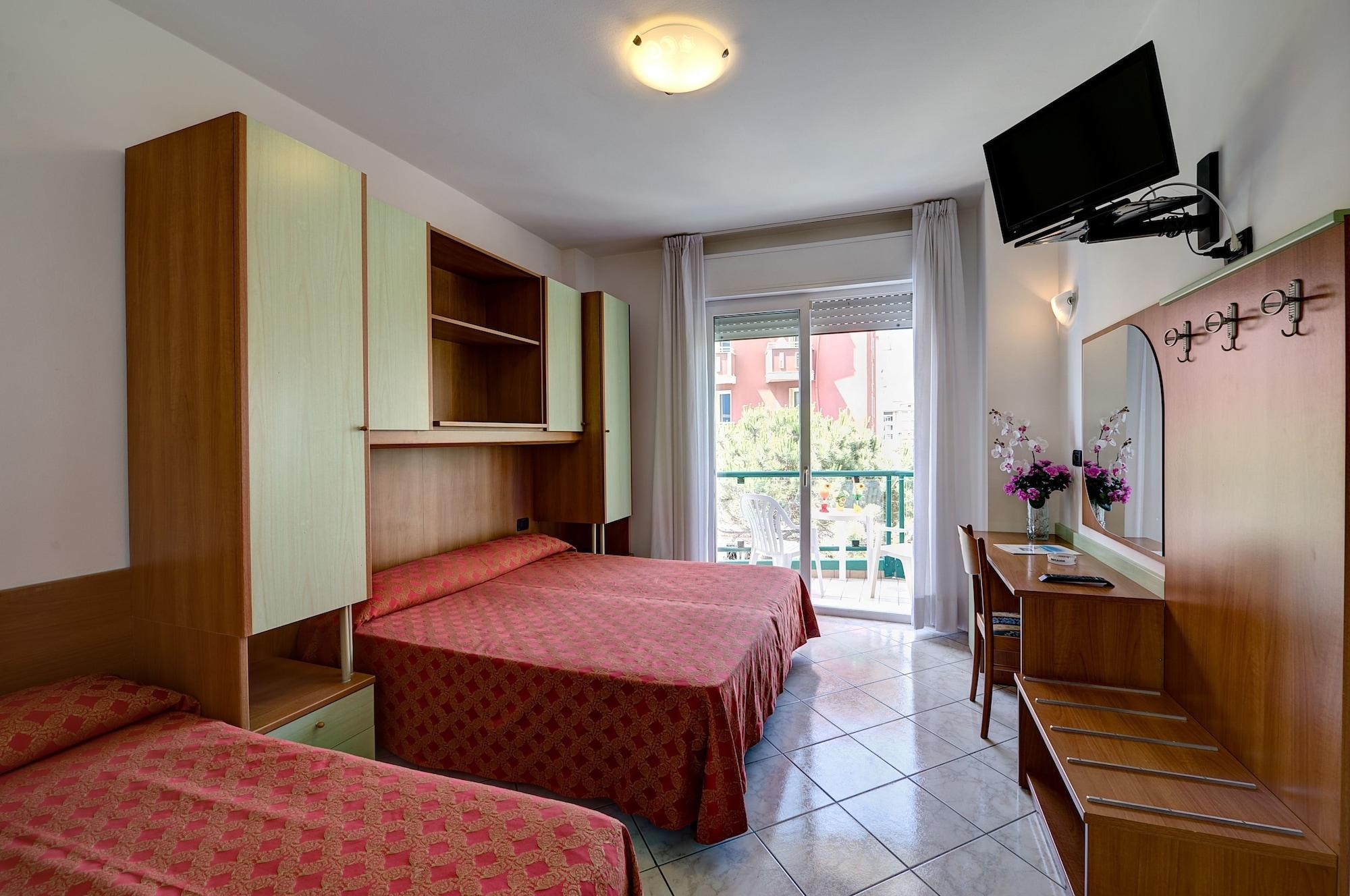 Hotel Kennedy Lido di Jesolo Exterior photo