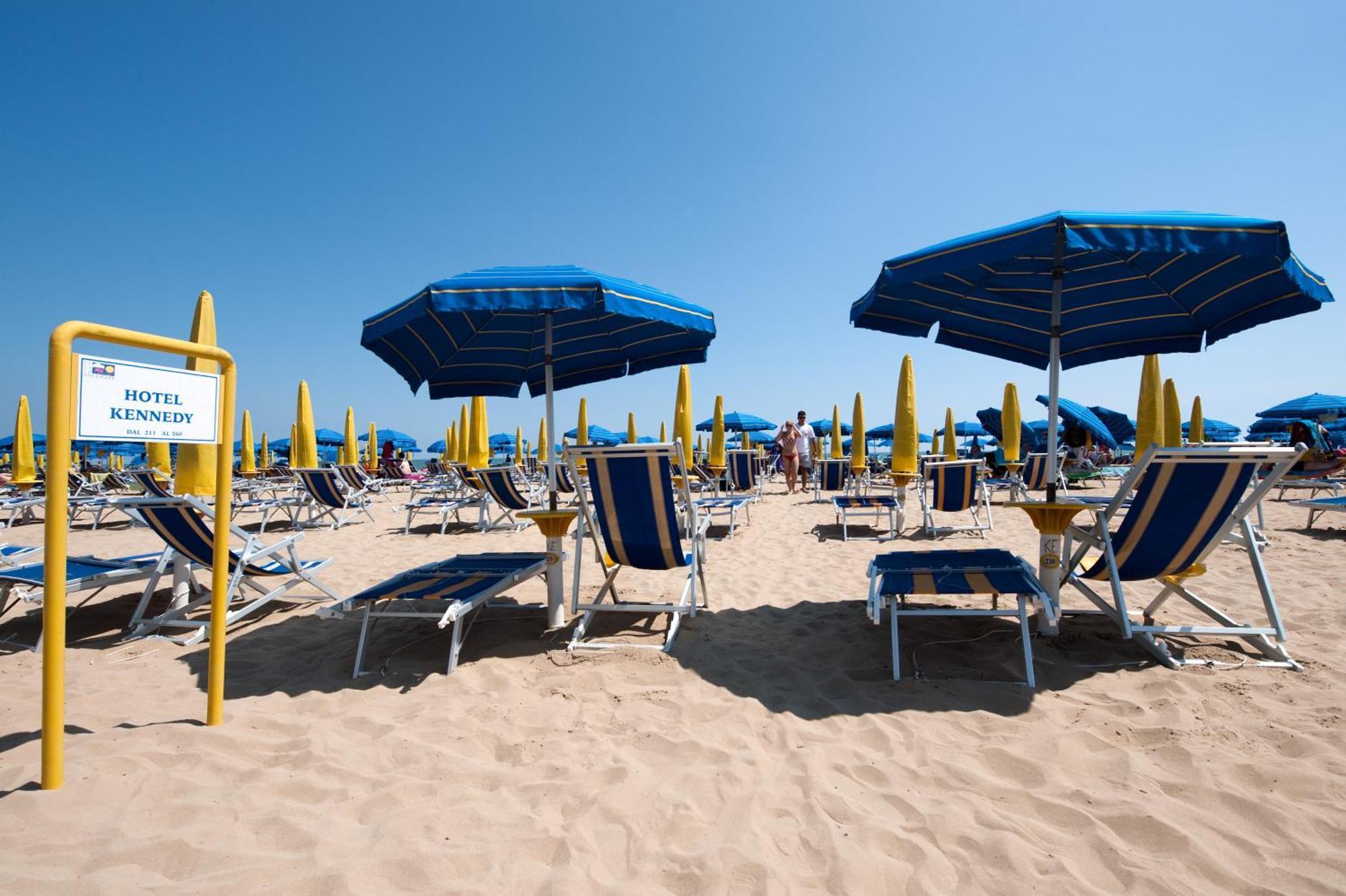 Hotel Kennedy Lido di Jesolo Exterior photo