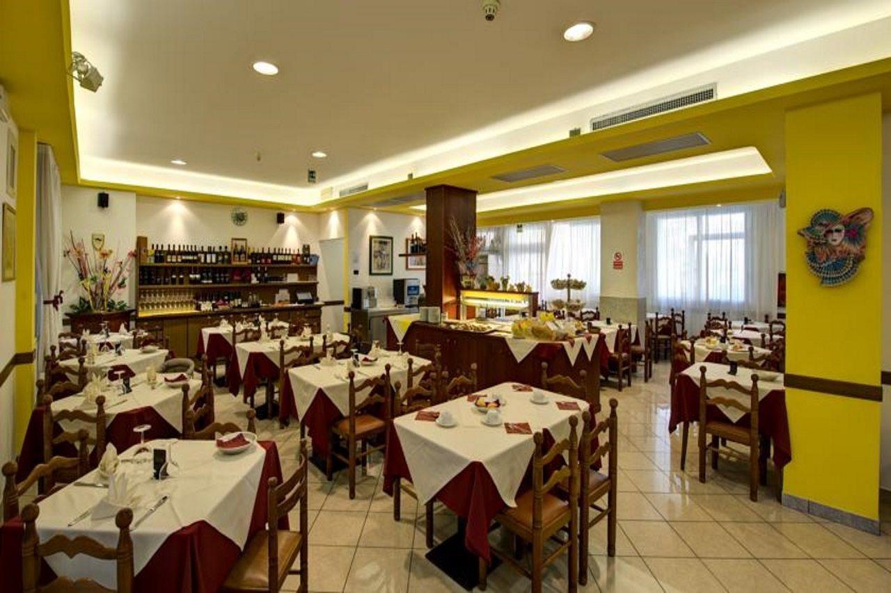 Hotel Kennedy Lido di Jesolo Exterior photo