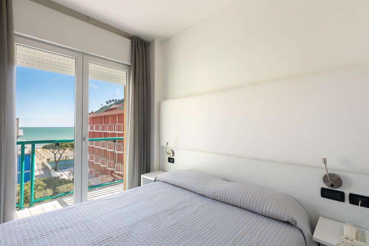 Hotel Kennedy Lido di Jesolo Exterior photo