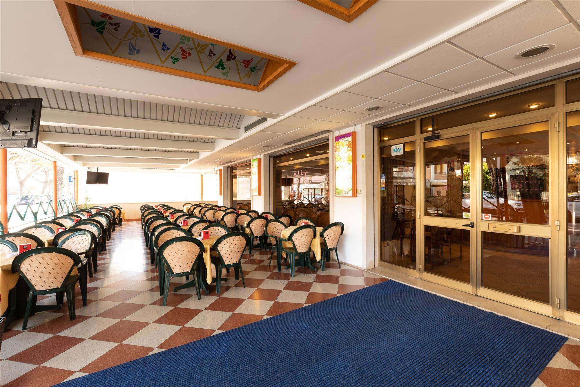 Hotel Kennedy Lido di Jesolo Exterior photo